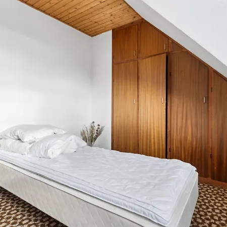 Apartment Thera - 5km From The Sea By Interhome